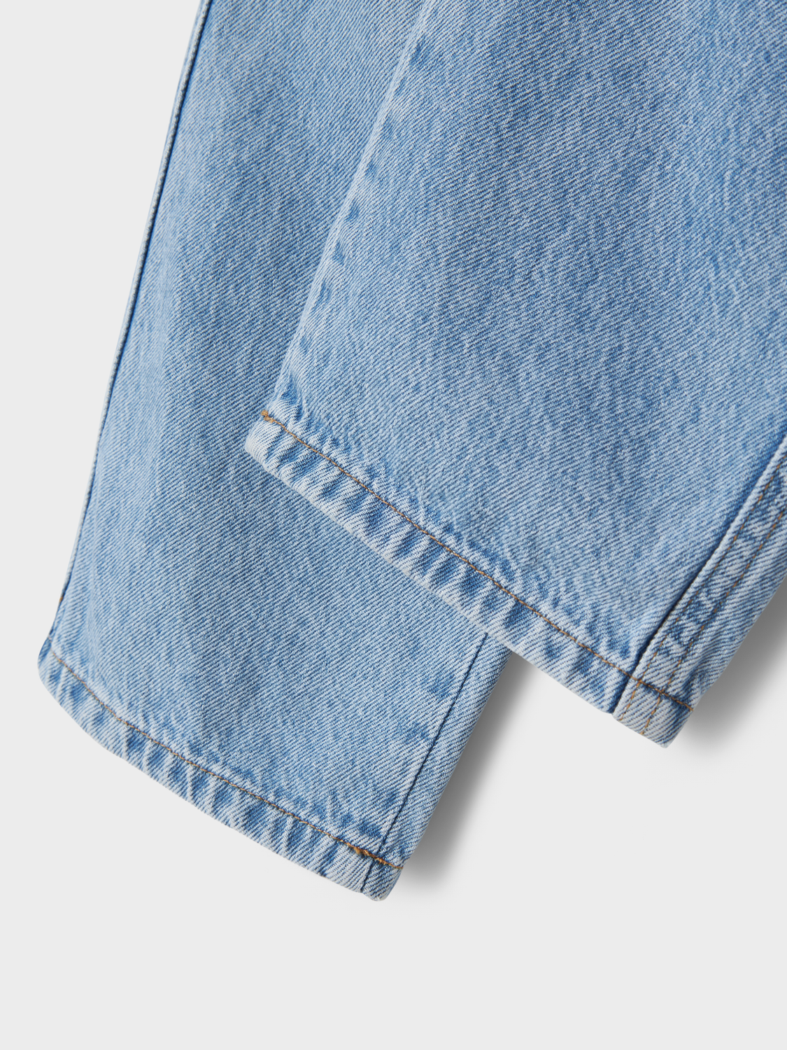 model_shot-detail